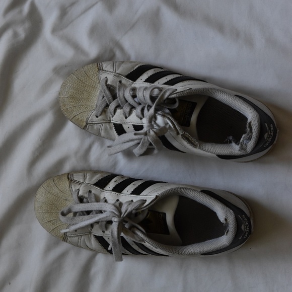 ADIDAS SUPERSTARS white with black stripes - Picture 1 of 3
